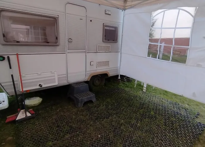 Wildcamp Masseria La Murgia In Einem Wohnwagen Parque de Campismo *